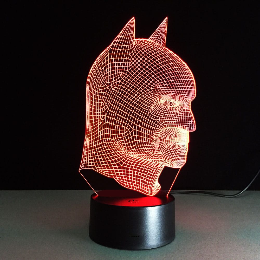 3D lamp batman kujutisega mustal alusel