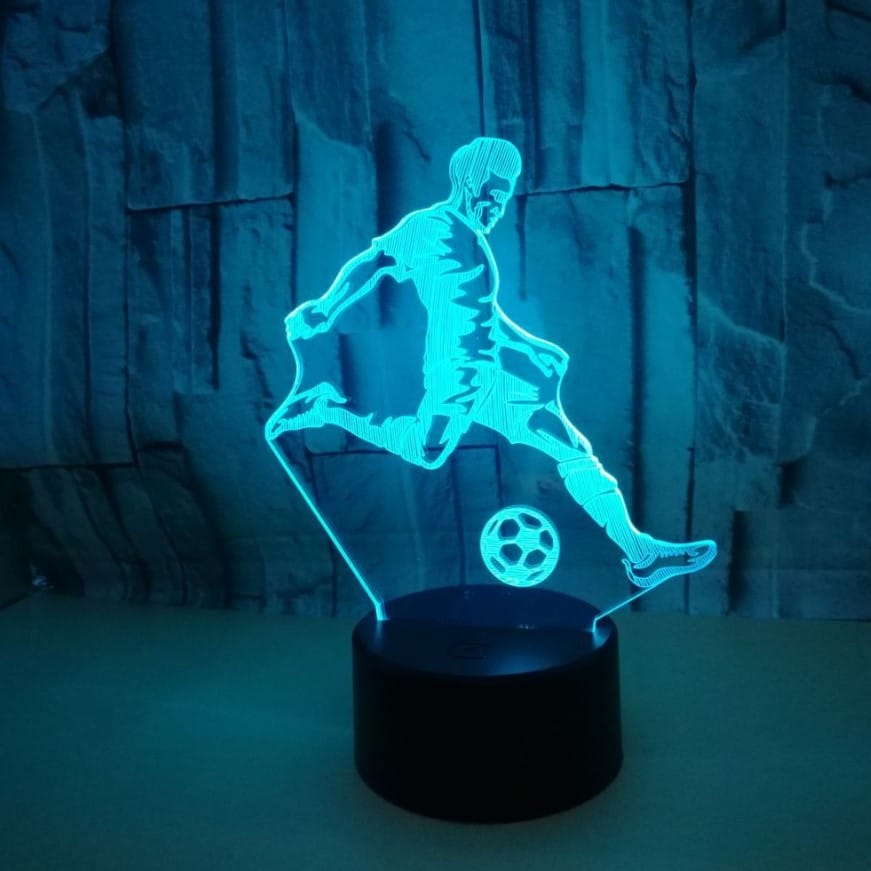 3D lamp jalgpalluriga jalgpalli kujutisega alusel