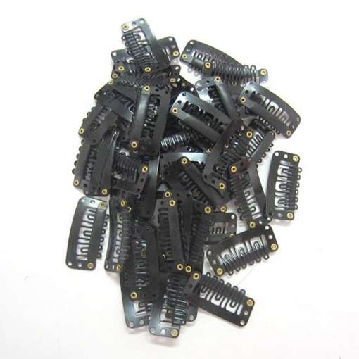 mustad metallist klambrid juuksepikenduste kinnitamiseks