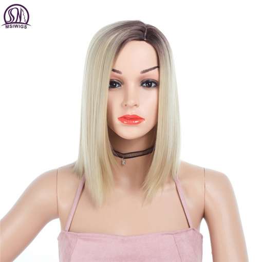 blond ja hall parukas mannekeenil