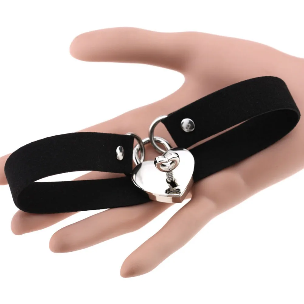 Todorova Gothic Punk Harajuku Heart Lock Velvet Leather Choker Necklace Choker Collar with Key Jewelry for Women Accessories 24