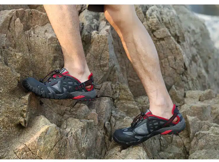 2017 Men Outdoor Sneakers Breathable Hiking Shoes Big Size Men Women Outdoor Hiking Sandals Men Trekking Trail Water Sandals 27