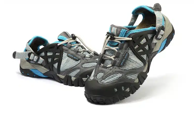 2017 Men Outdoor Sneakers Breathable Hiking Shoes Big Size Men Women Outdoor Hiking Sandals Men Trekking Trail Water Sandals 46