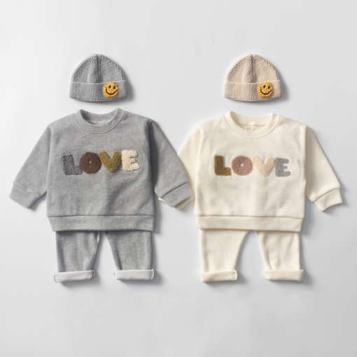 "Love" kirjaga komplekt