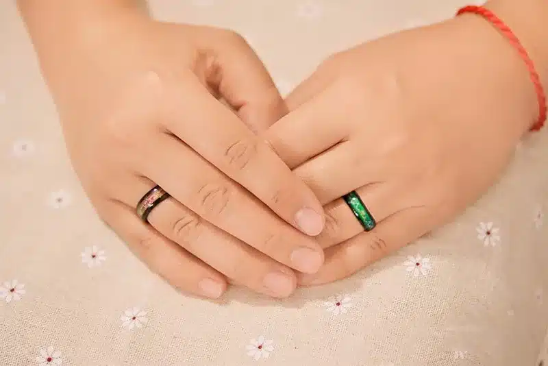 Fashion Titanium Black Mood Rings Temperature Emotion Feeling Engagement Rings Women Men 2017 Promise Rings For Couples Jewelry 8