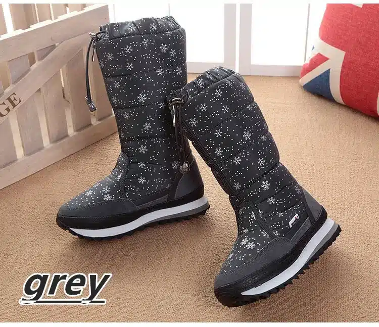 2017 Winter High Women Snow Boots plush Warm Lady shoe Plus size 35 to 42 easy wear zipper up girl white colour flower warm boot 28