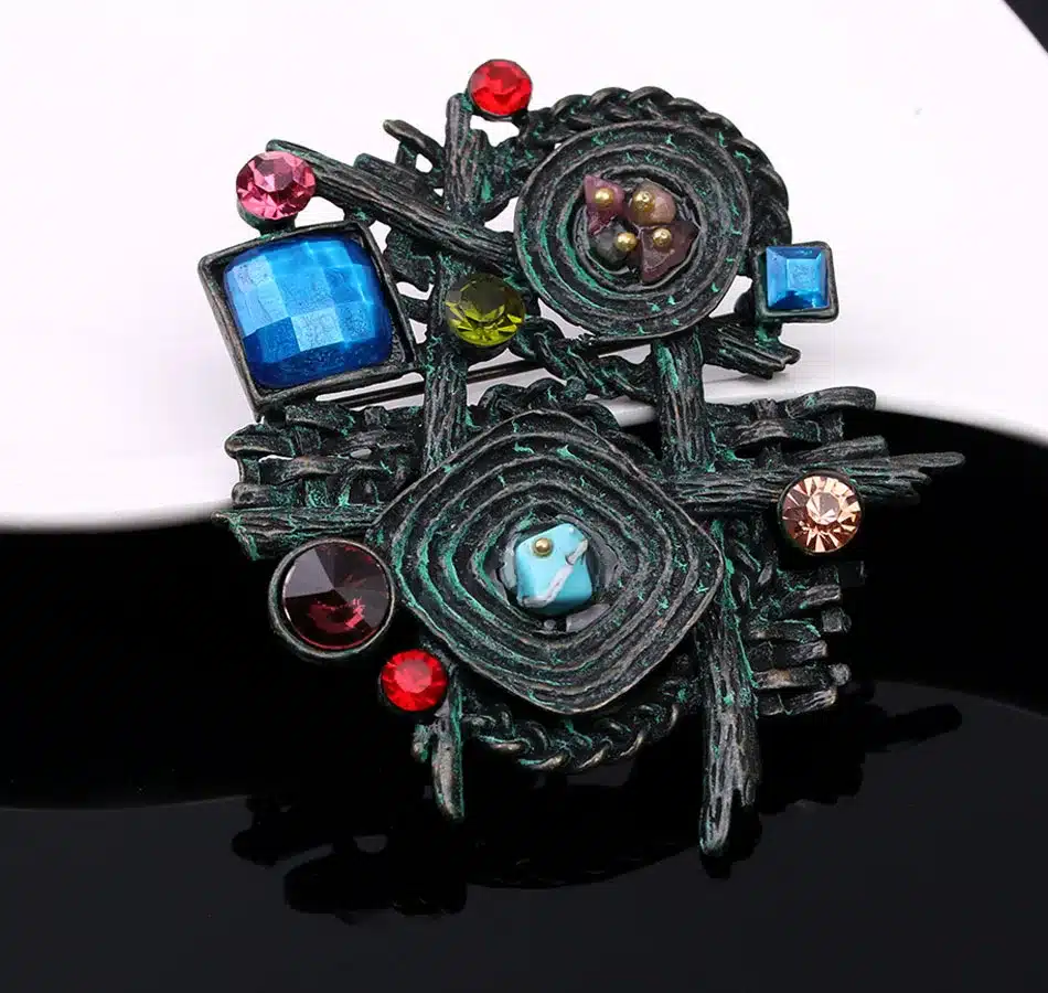 MloveAcc Multicolor Stone Scarf Clip Vintage Brooches for Women Antique Ethnic Retro Irregular Geometric Brooch Jewelry 19