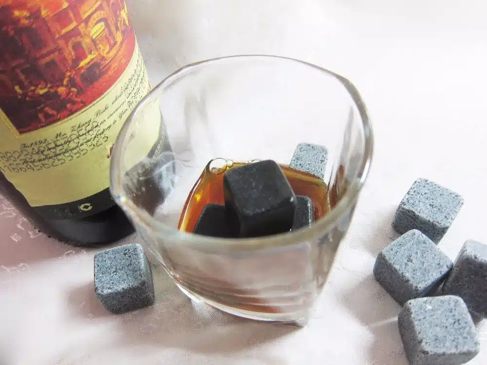 Drixon 6 Colors Christmas Gift Whisky Stones in DELICATE GIFT BOX Whiskey Wine Stone Whisky Rock Ice Cube Wedding Decoration 13