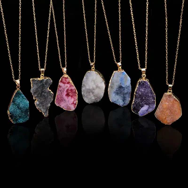 New Hot Sale Irregular Natural Stone Quartz Crystal Necklace Slice Pendant Chain Necklace Jewelry 1