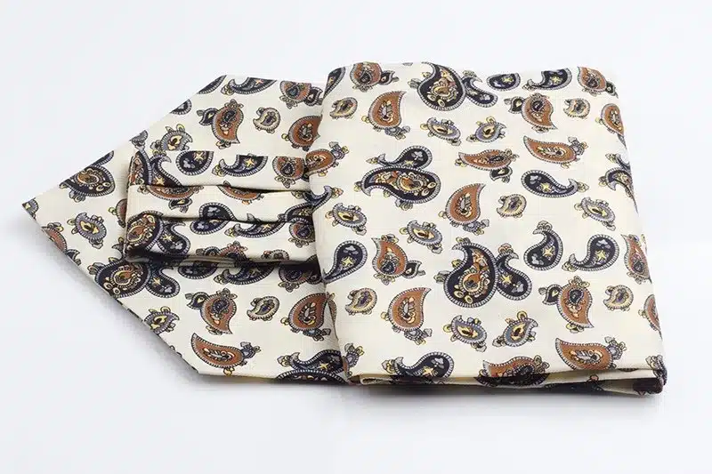 GUSLESON Fashion Brand Men Handkerchief Cravat Silk Paisley Pattern Gentlemen Dots Tie Wedding Ascot Bowtie Tuxedo 24