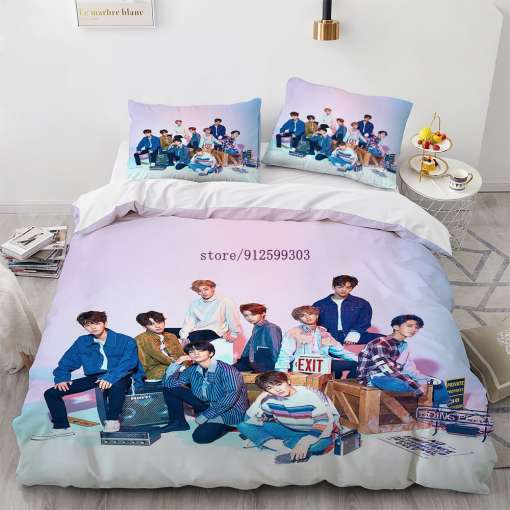 voodipesukomplekt kpop bändi pildiga, pastelsetes toonides