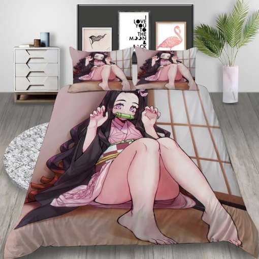 voodipesukomplekt anime tegelasega, millel on roosad ja pruunid toonid