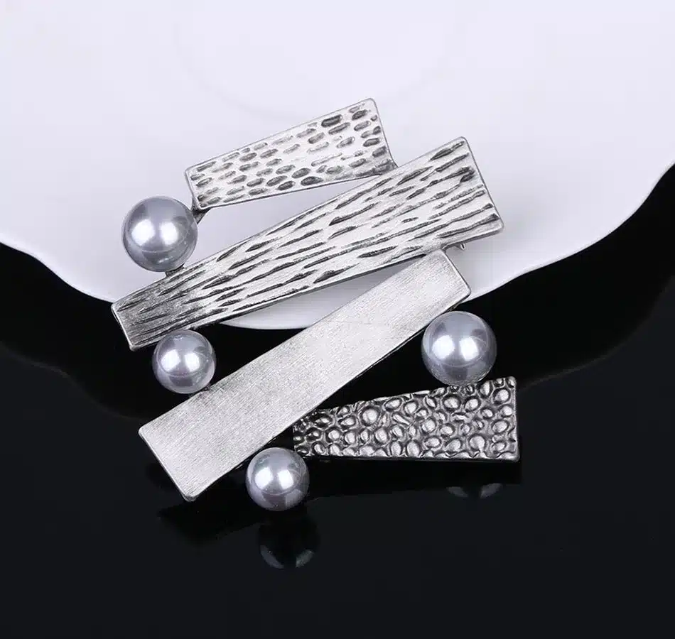 Mloveacc Brand Antique Metal Simulated Pearls Brooches And Pins For Women Fashion Boho Geometric Brooches Jewelry 22