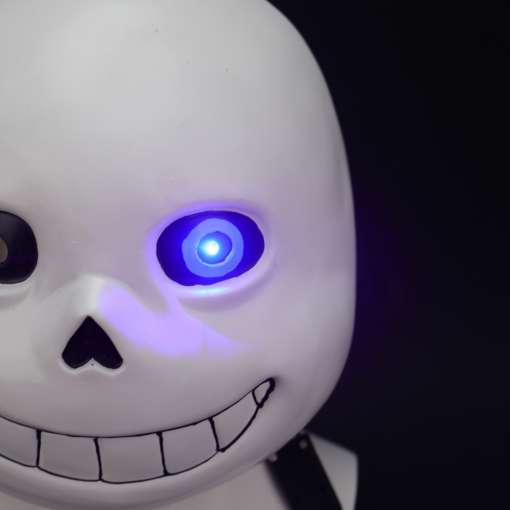 "Undertale" mask LED valgustusega