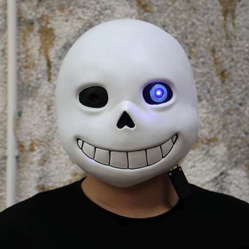 "Undertale" mask LED valgustusega