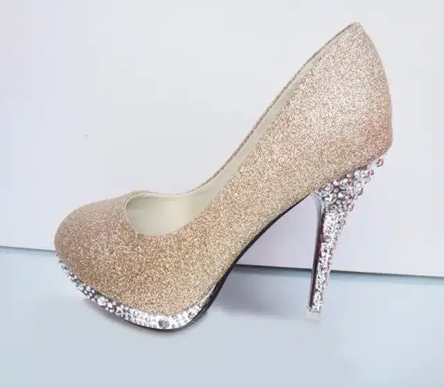 2016 Glitter Wedding Shoes Bridal Evening Party Crystal Red Bottom High Heels Women Shoes Sexy Women's Pumps Bridal Shoes 21