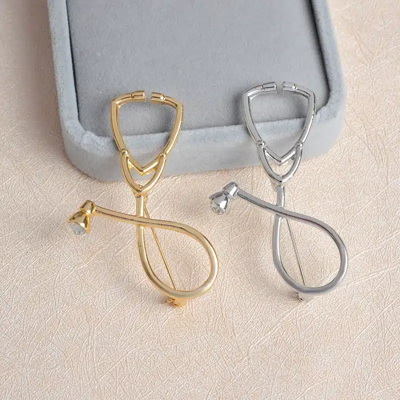 Metal Stethoscope Brooch Pin For Nurse Doctor Physicians Student Shirt Collar Lapel Pins Fashion Medical Jewelry Graduation Gift 18