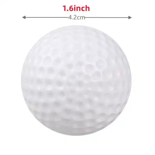 valge golfipall mõõtudega 4,2 cm läbimõõduga