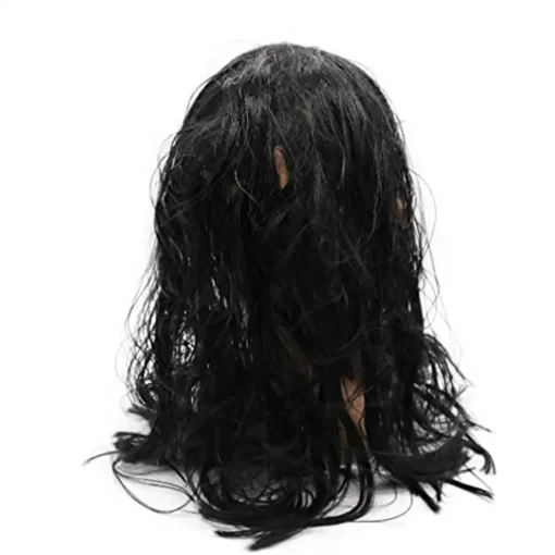 mustade sassis juustega mask, millel on veretilgad