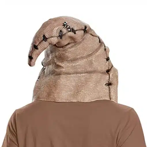 pruunist kangast mask, millel on mustad õmblused ja koonusjas kuju