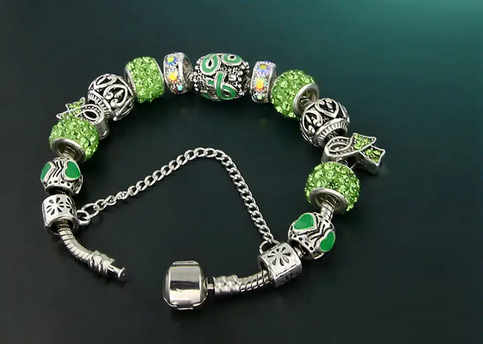 KEORMA Antique Silver bracelets for women Murano Glass Bead Crystal New Breast Cancer Awareness Pink Ribbon Charms Bracelet 28