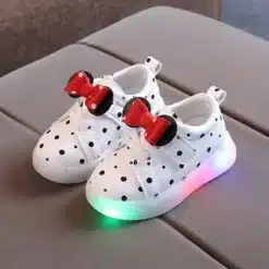 Children-s-LED-Shoes-Kids-Lighted-Up-Sneakers-for-Boys-Girls-Kids-Glowing-Sport-Sneakers-Toddler-1 – saadaval Tootemaailm e-kaubamajas