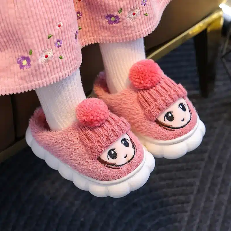 2023-New-Winter-Baby-Girls-Antiskid-Cotton-Slippers-Children-s-Cute-Cartoon-Home-Indoor-Plush-Slippers-4 – saadaval Tootemaailm e-kaubamajas