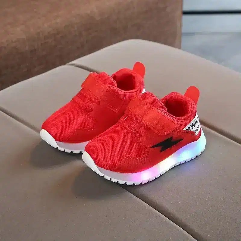 Kid-Tennis-2023-Spring-And-Autumn-Children-LED-Sneakers-Boys-Glowing-Shoes-kids-Baby-Girls-Toddler-5 – saadaval Tootemaailm e-kaubamajas