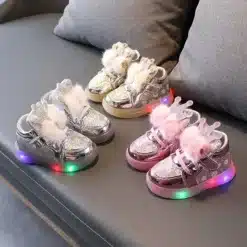 Girls-Glowing-Sneakers-with-LED-Light-Fashion-Soft-Fluffy-Bow-knot-with-Crown-Princess-Flowers-Children-1 – saadaval Tootemaailm e-kaubamajas