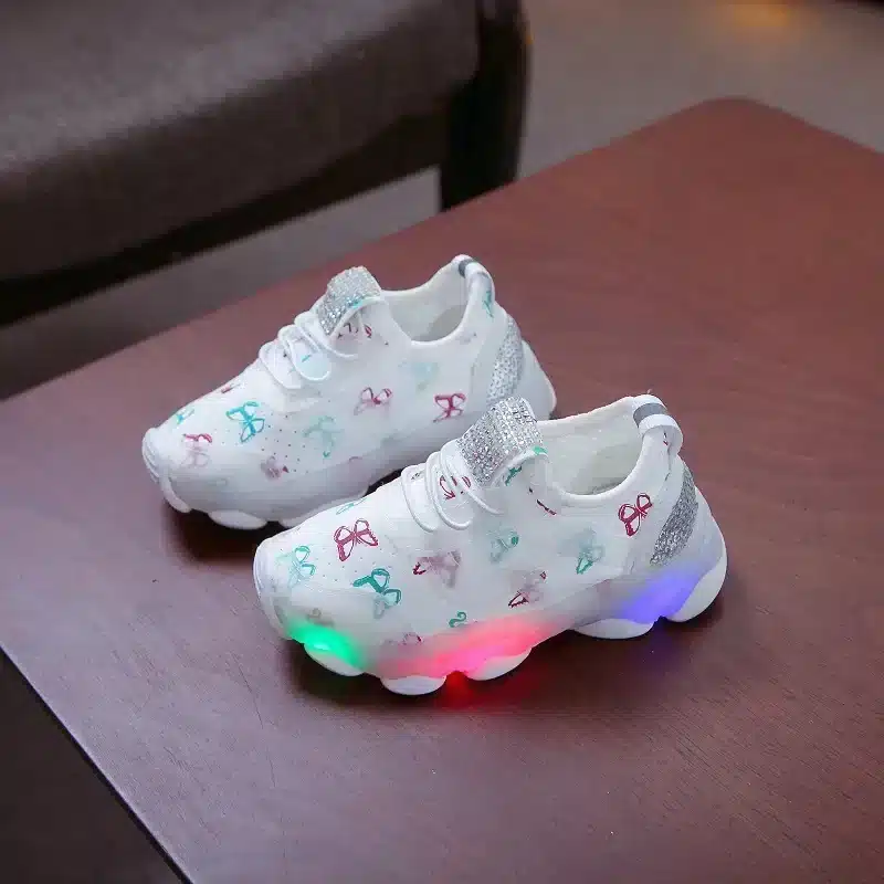 Kid-Shoes-Children-s-LED-Shining-Shoes-2023-Spring-New-Boys-Sports-Shoes-Girls-Elastic-Fabric-1 – saadaval Tootemaailm e-kaubamajas