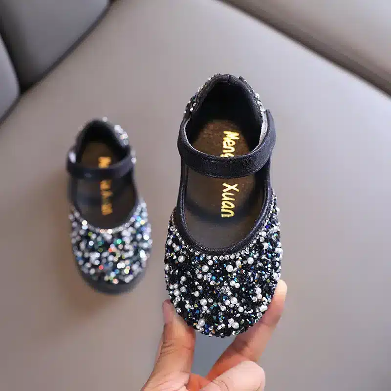 Autumn-Girls-Rhinestone-Leather-Shoes-2022-Spring-Pearl-Bow-Princess-Shoes-Soft-Children-Baby-Toddler-Single-1 – saadaval Tootemaailm e-kaubamajas