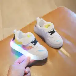 Baby-Led-Shoes-For-Boys-Girls-Luminous-Toddler-Shoes-For-Kids-Soft-Bottom-Sneakers-With-LED-1 – saadaval Tootemaailm e-kaubamajas