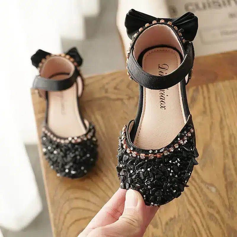 New-Kids-Leather-Shoes-Girls-Wedding-Shoes-Children-Princess-Sandals-Sequins-Bow-Girls-Casual-Dance-Shoes-3 – saadaval Tootemaailm e-kaubamajas