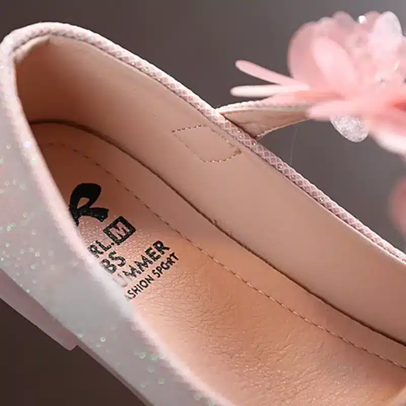 Kids-Leather-Girls-Shoes-Shining-Flowers-Princess-Shoes-For-Baby-Party-Wedding-Children-Flats-Spring-Summer-5 – saadaval Tootemaailm e-kaubamajas
