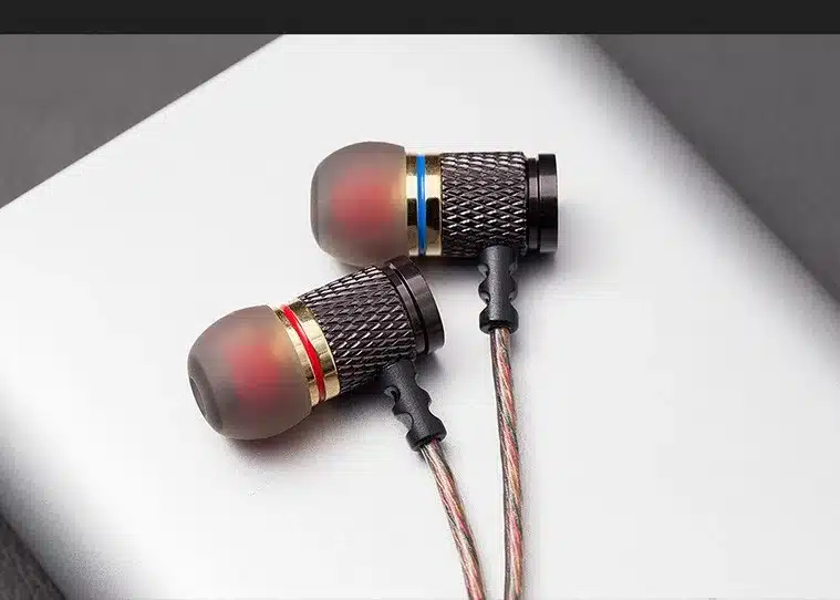 KZ-ED2 Professional In-Ear Earphone Metal Heavy Bass Sound Quality Music Earphone 's High-End Brand Headset fone de ouvido 18