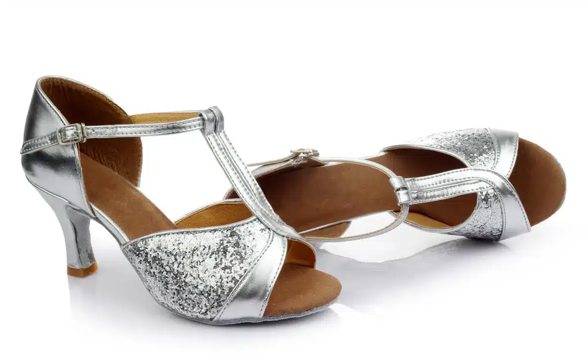 Hot Sale women's Latin dance shoes square and thin heel high quality ladies salsa dance shoes 21