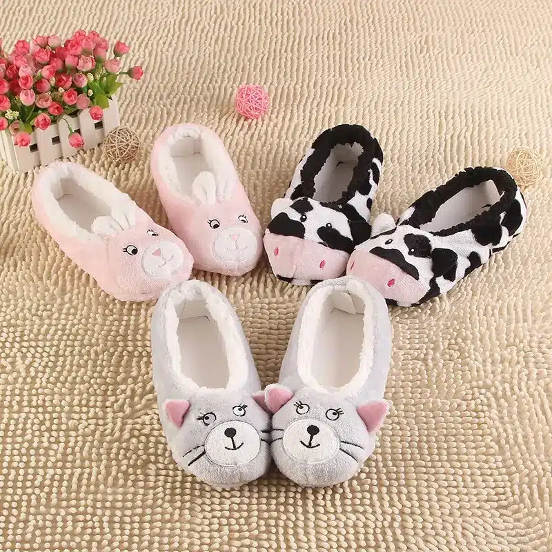 2017 New Warm Flats Soft Sole Women Indoor Floor Slippers/Shoes Animal Shape White Gray Cows Pink Flannel Home Slippers 6 Color 12